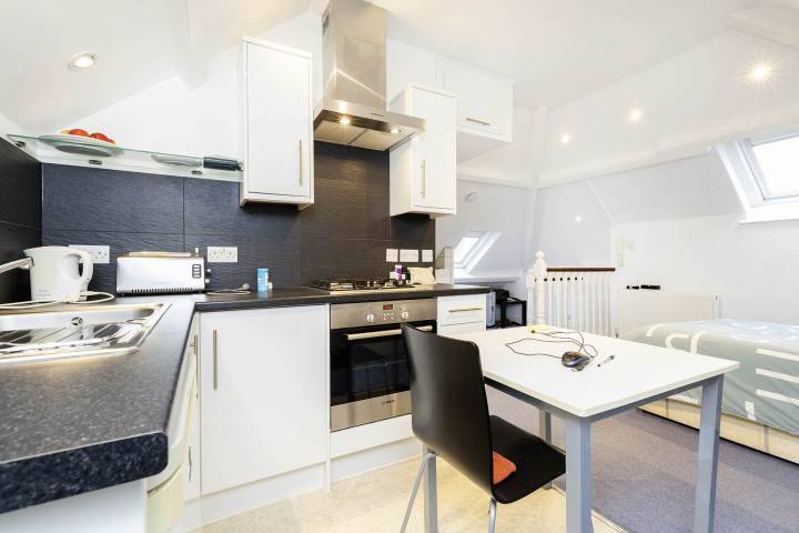 Modern Studio Dartmouth Road, Kilburn (Inclusive of the water bill)